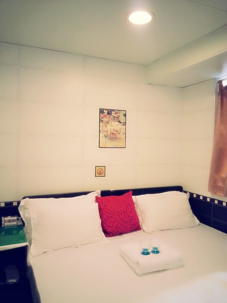 Happy Bee Hostel Гонконг Екстер'єр фото
