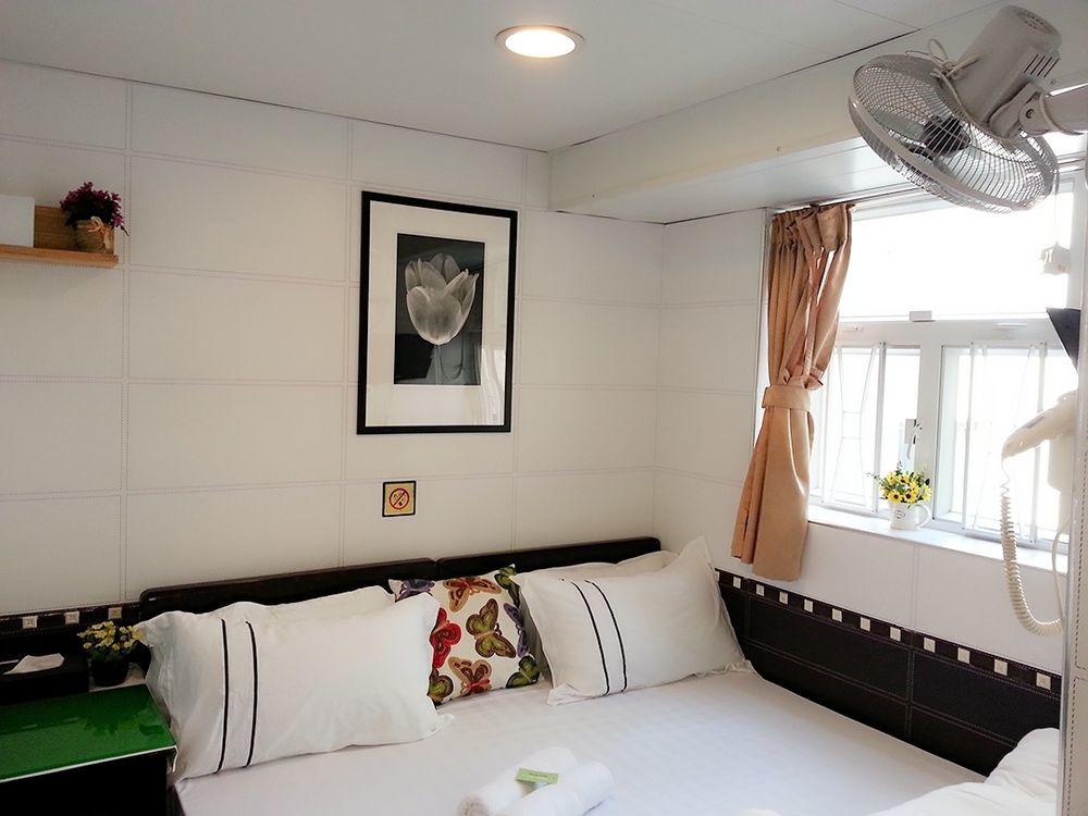 Happy Bee Hostel Гонконг Екстер'єр фото